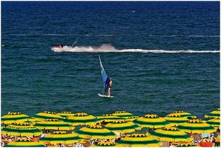 爱游戏app活动-“快艇冲浪：速度、力量与技术的融合，马鞍山赛场极限对决”